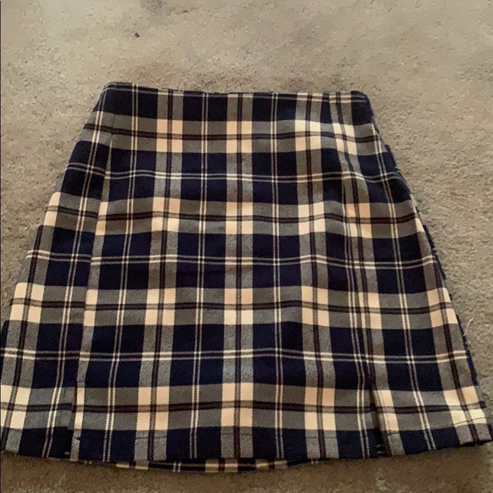 brandy melville skirt